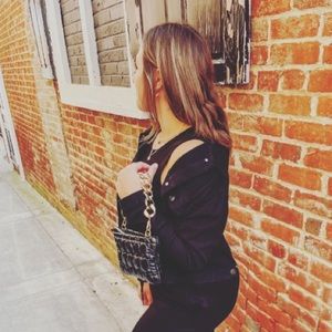 Meet your Posher, Sofia